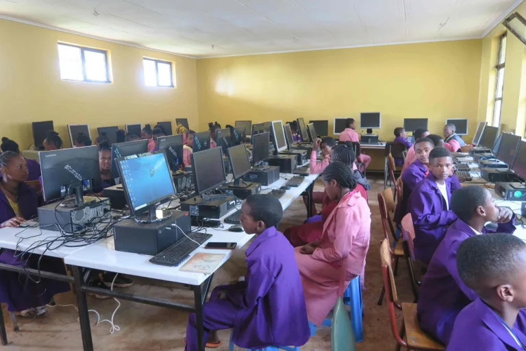 10- Dorzé HS, block 2, IT class