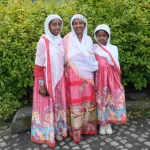 17- Mom and her daughters