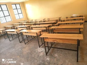1 student desks